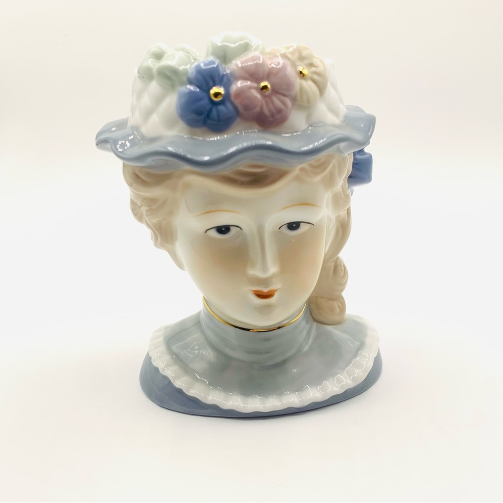 Large Vintage Ceramic Lady Head Vase Planter – 7” Tall Pastel Flowers & Hat - Picture 2 of 11